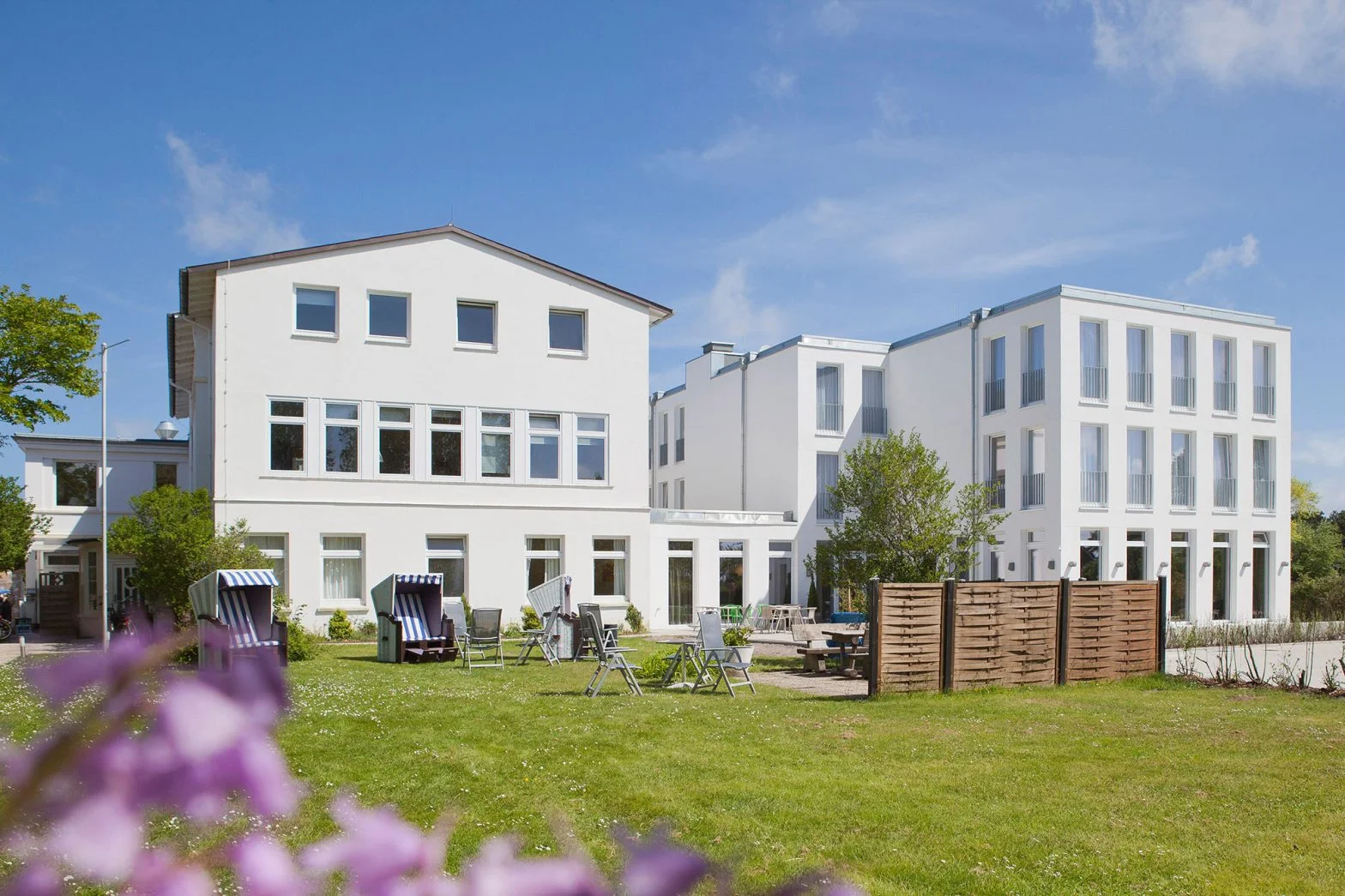 Neue Kraft am Meer - Intervallfasten, Yoga und Entspannung Bild 1