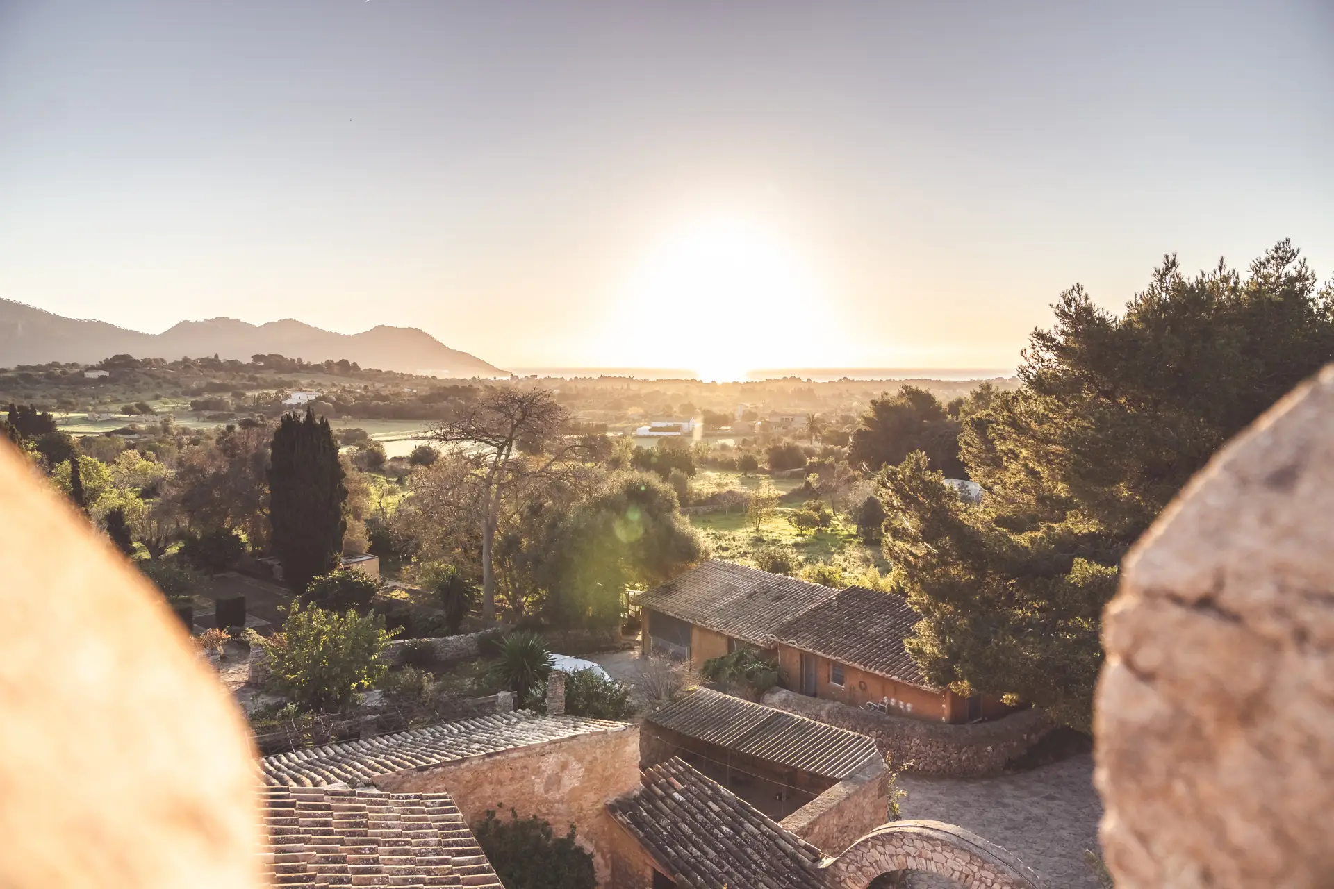 Selbstwirksamkeit und Stressresilienz mit Yoga auf Mallorca Bild 1