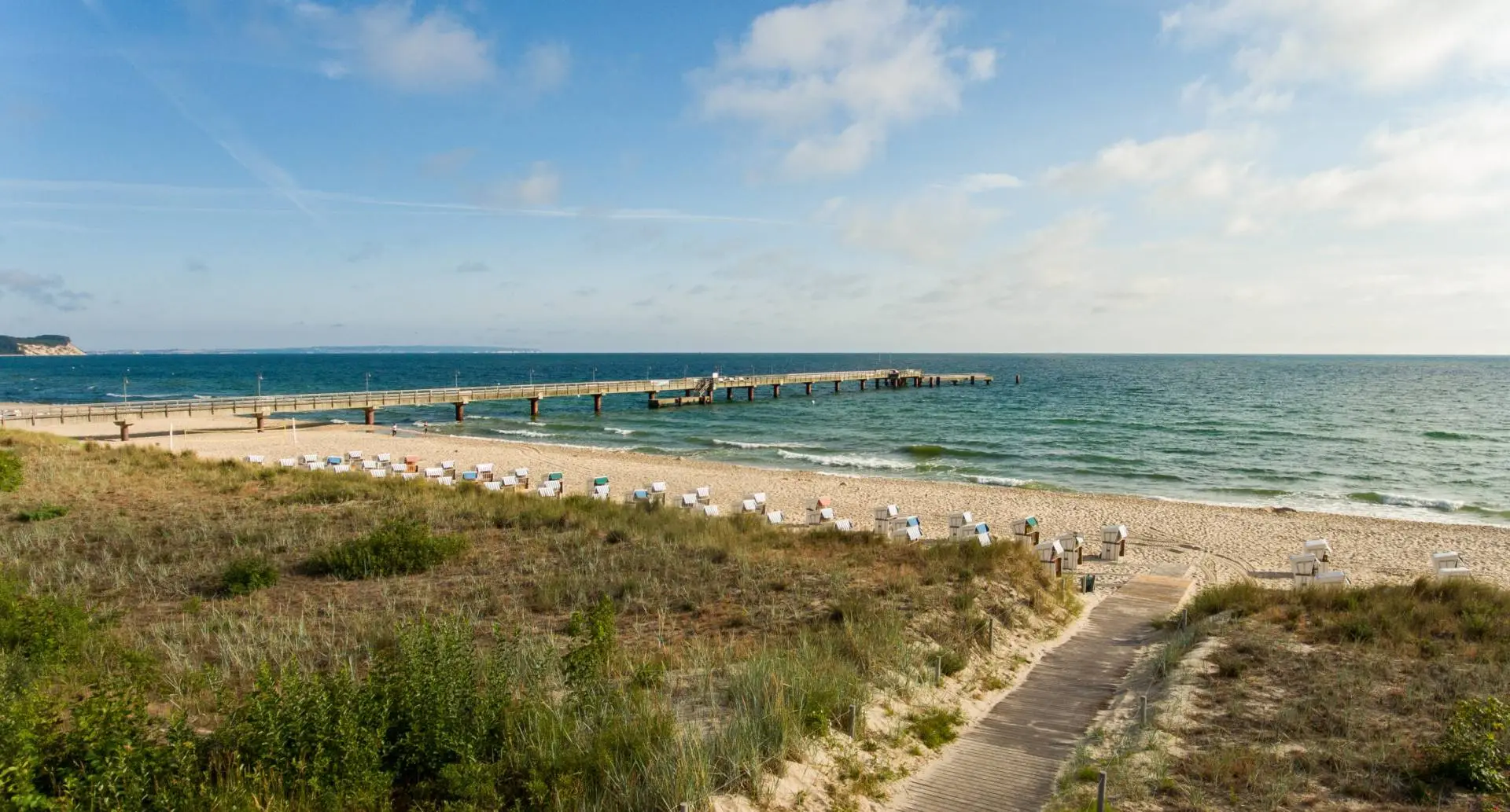 Arbeitskraft erhalten - Stress vorbeugen mit Fasten, Detox, Yoga und Wandern in Theorie und Praxis im Waldhotel Spa, Ostseebad Göhren, Insel Rügen  Bild 1