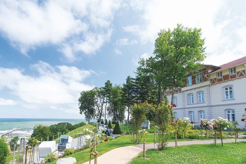 Arbeitskraft erhalten - Stress vorbeugen mit Fasten, Detox, Yoga und Wandern in Theorie und Praxis im Waldhotel Spa, Ostseebad Göhren, Insel Rügen  Bild 2