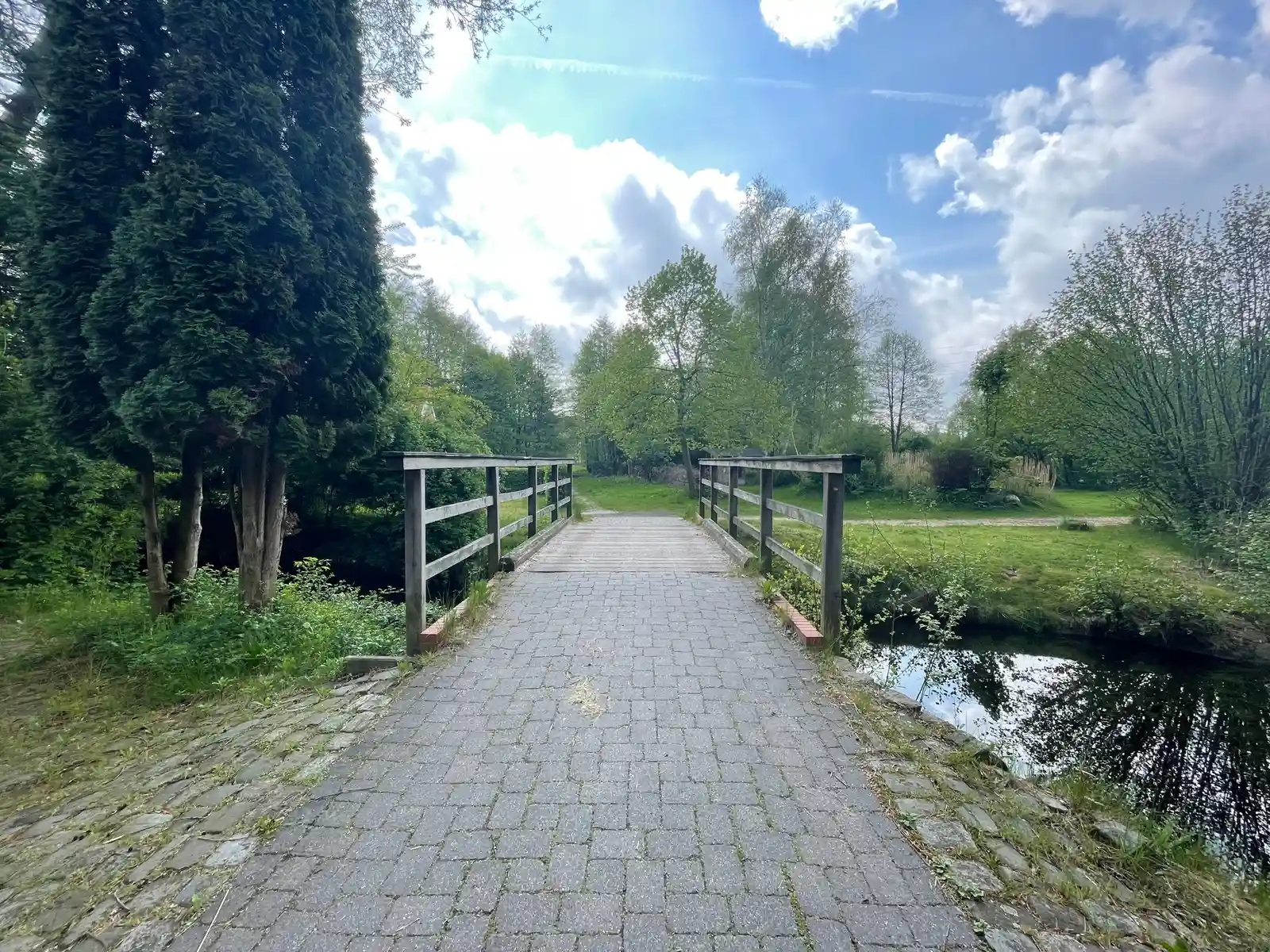 Kompaktlehrgang zur Vorbereitung auf die Ausbildereignungsprüfung vor der IHK für Ostfriesland & Papenburg Bild 2