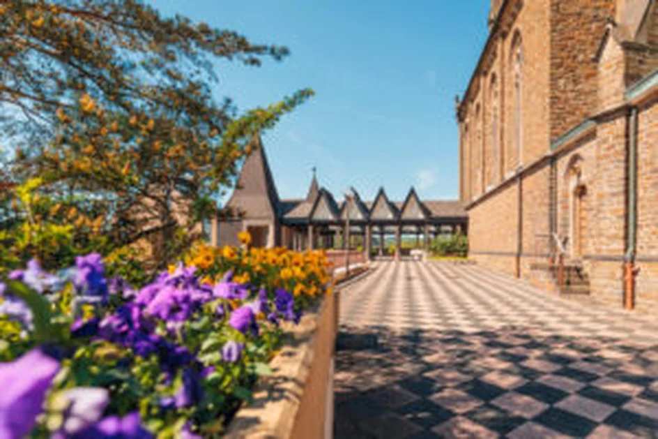 Arbeitskraft erhalten - Stress vorbeugen mit Fasten, Detox, Yoga und Wandern in Theorie und Praxis im Kloster Waldbreitbach 2027 Bild 2