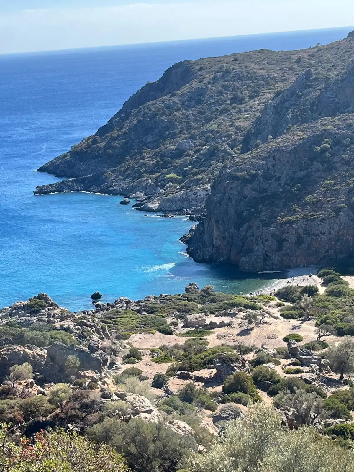 Auf neuen Wegen zu ganzheitlichem Wohlsein: Yoga und Naturerfahrung auf Kreta       Bild 2