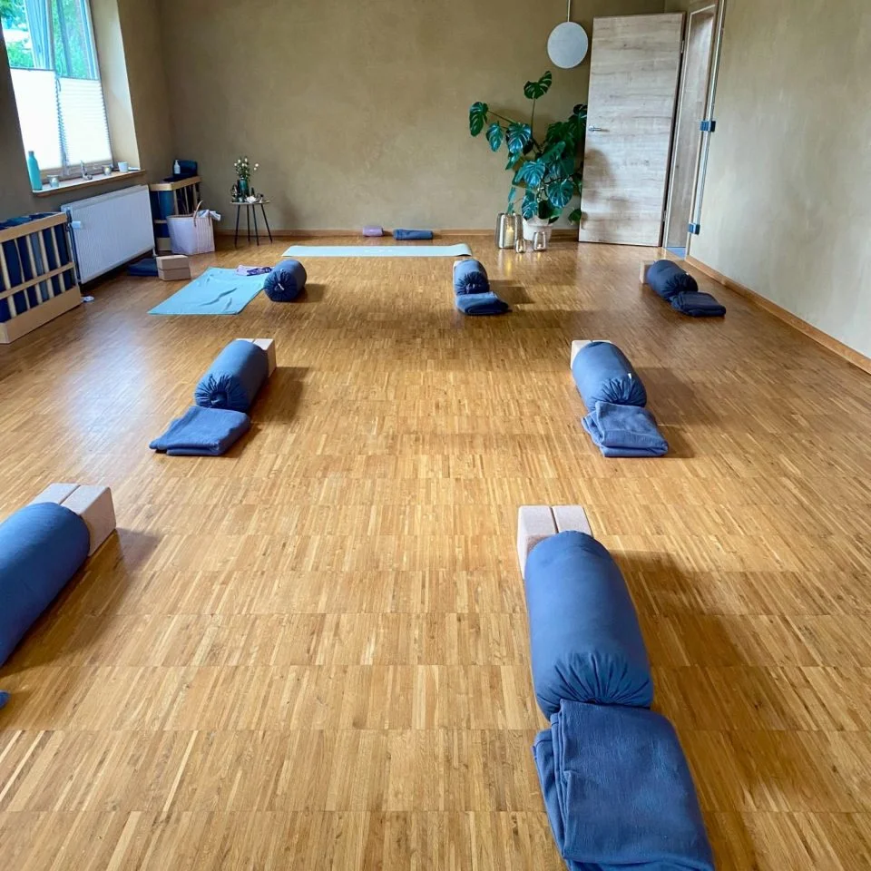 Bildungsurlaub Yoga und Gestaltarbeit für mehr Pausenkompetenz und Selbstmanagement im Berufsalltag (Flensburg) Bild 1