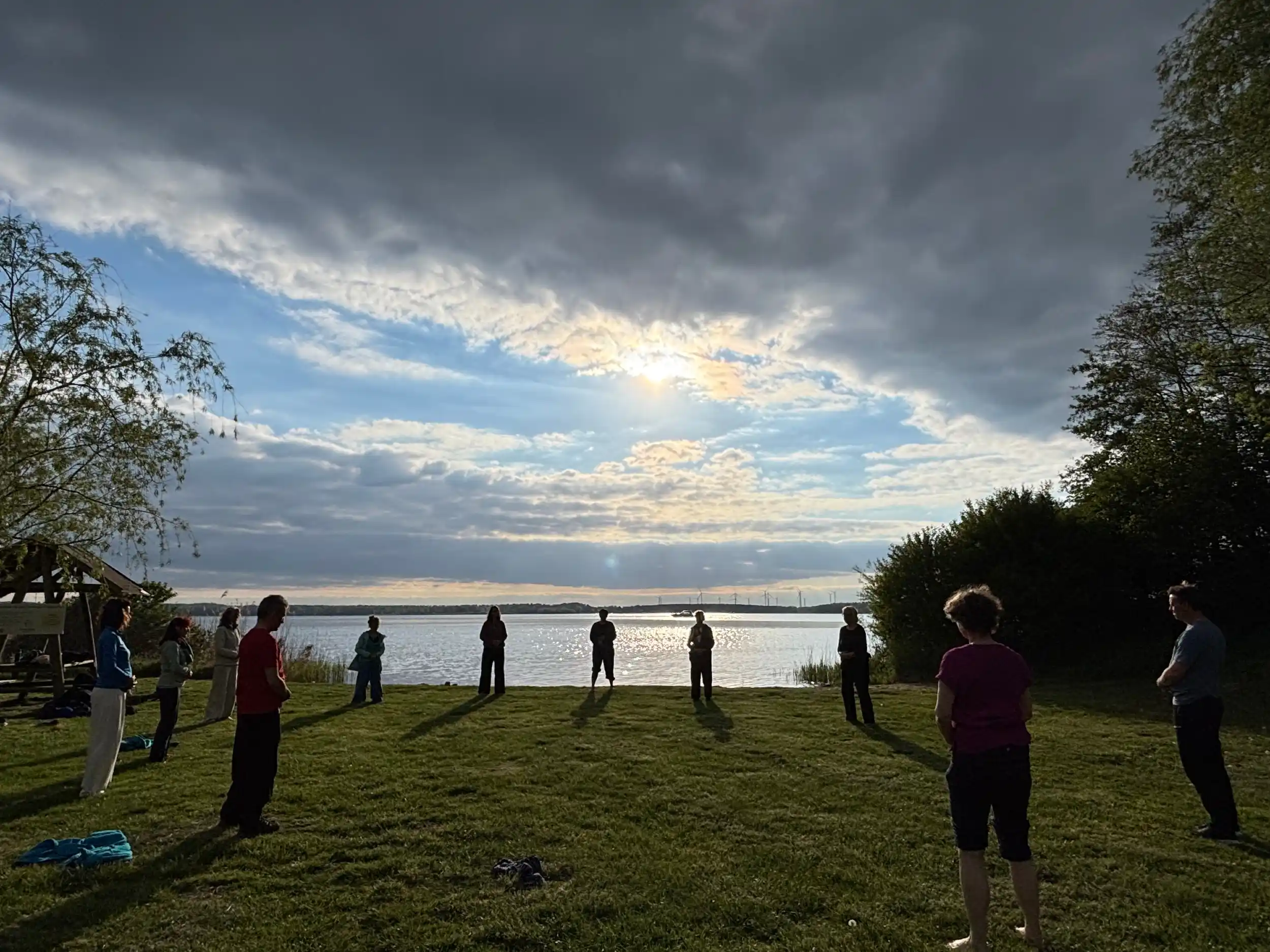 Qigong am Arbeitsplatz (Ausbildung Qigong-Lotse) Insel Werder Plauer See Bild 2