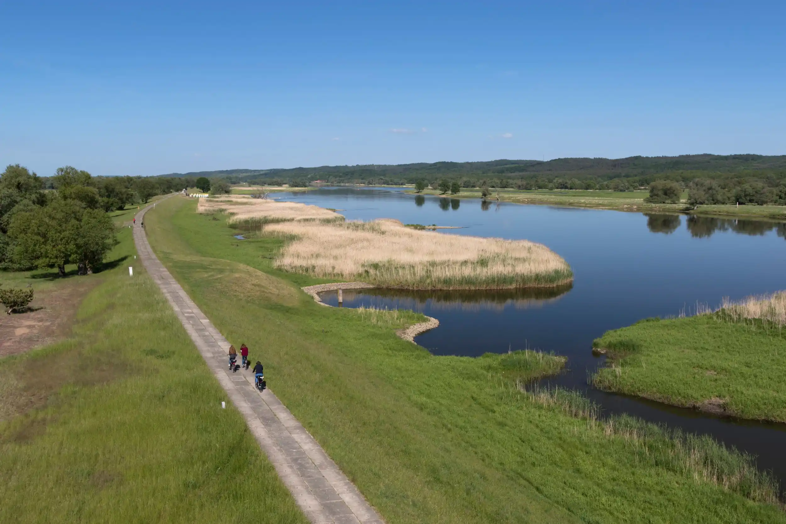 Natur, Wandel und Verantwortung:  Radreise durch eine europäische Grenzregion Bild 1
