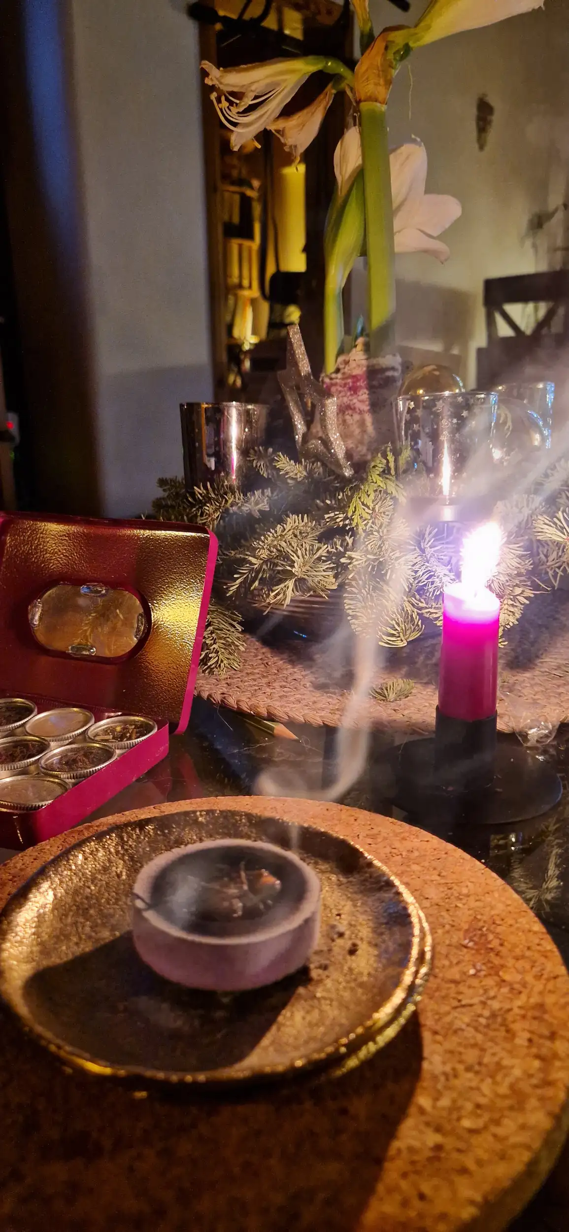 ....wunderbar weiblich.......im Advent -  Workshop für Frauen vom 05. - 06. Dezember 2026 Bild 1